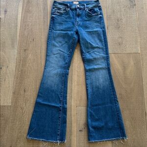 MOTHER The Weekender Fray Jeans Versatile Style